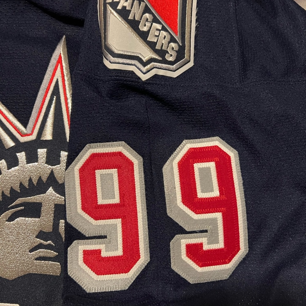 New York Rangers - Wayne Gretzky - #99 - Alt Jersey - NWT - XL